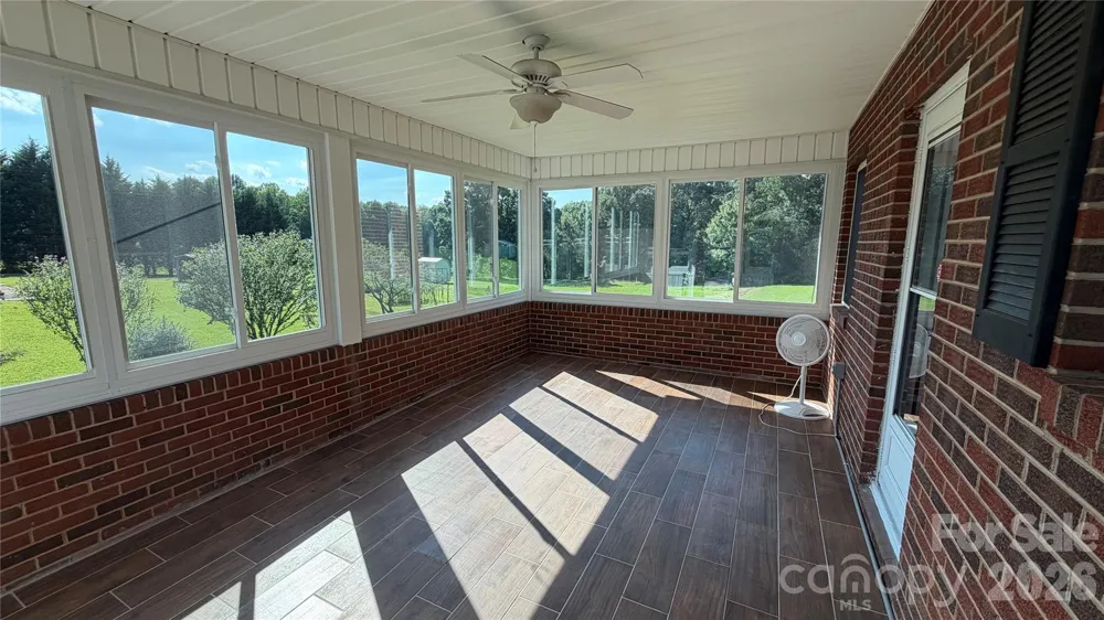 2372 Jamestown Road Morganton, NC 28655