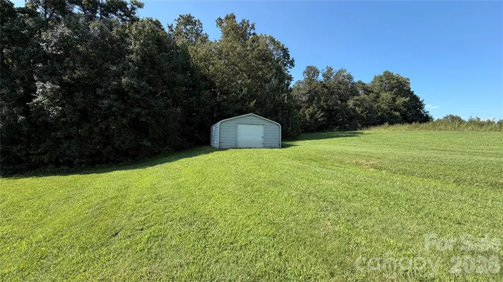 2372 Jamestown Road Morganton, NC 28655