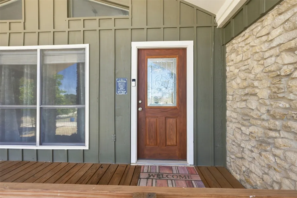 1103 S Willis Street Lampasas, TX 76550