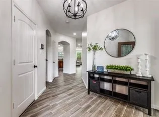 1512 Greenbrier Drive Van Alstyne, TX 75495