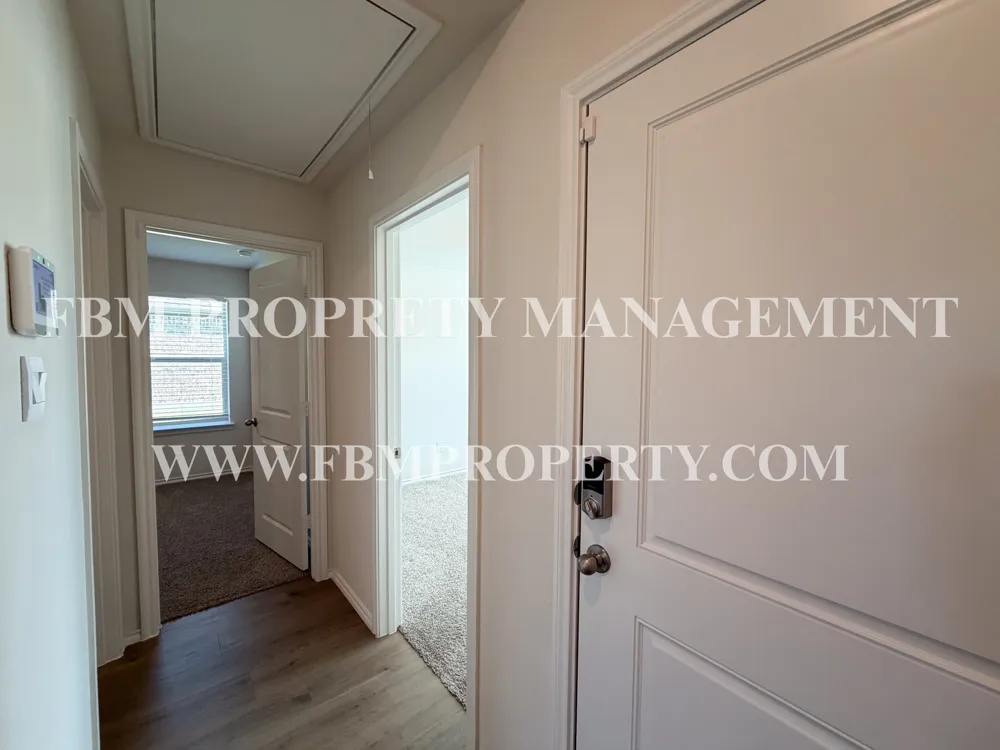 369 Thoroughbred Street Waxahachie, TX 75165