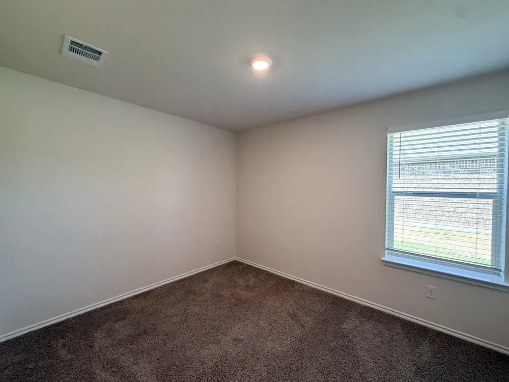 369 Thoroughbred Street Waxahachie, TX 75165