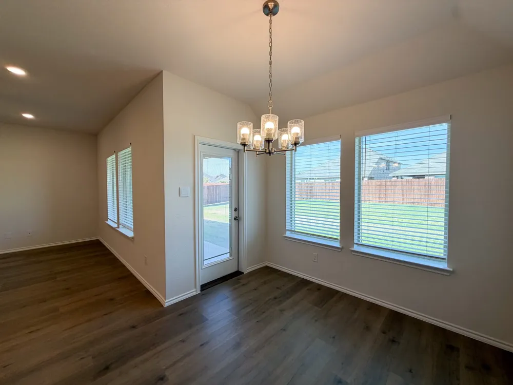 369 Thoroughbred Street Waxahachie, TX 75165