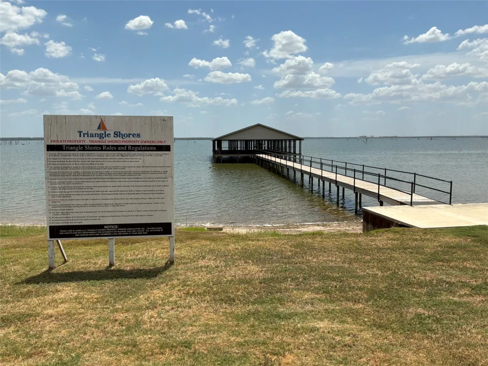 Triangle shores Corsicana, TX 75109