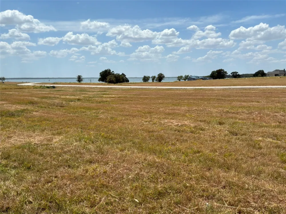 Triangle shores Corsicana, TX 75109
