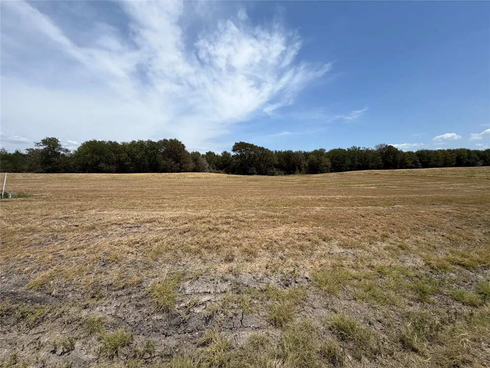 Triangle shores Corsicana, TX 75109