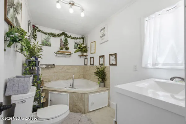 1076 Perrett Road Hazlehurst, MS 39083