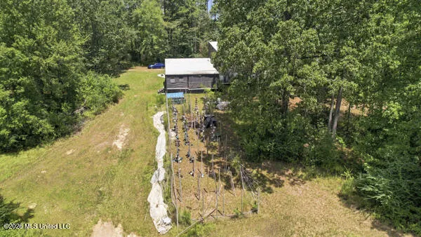 1076 Perrett Road Hazlehurst, MS 39083