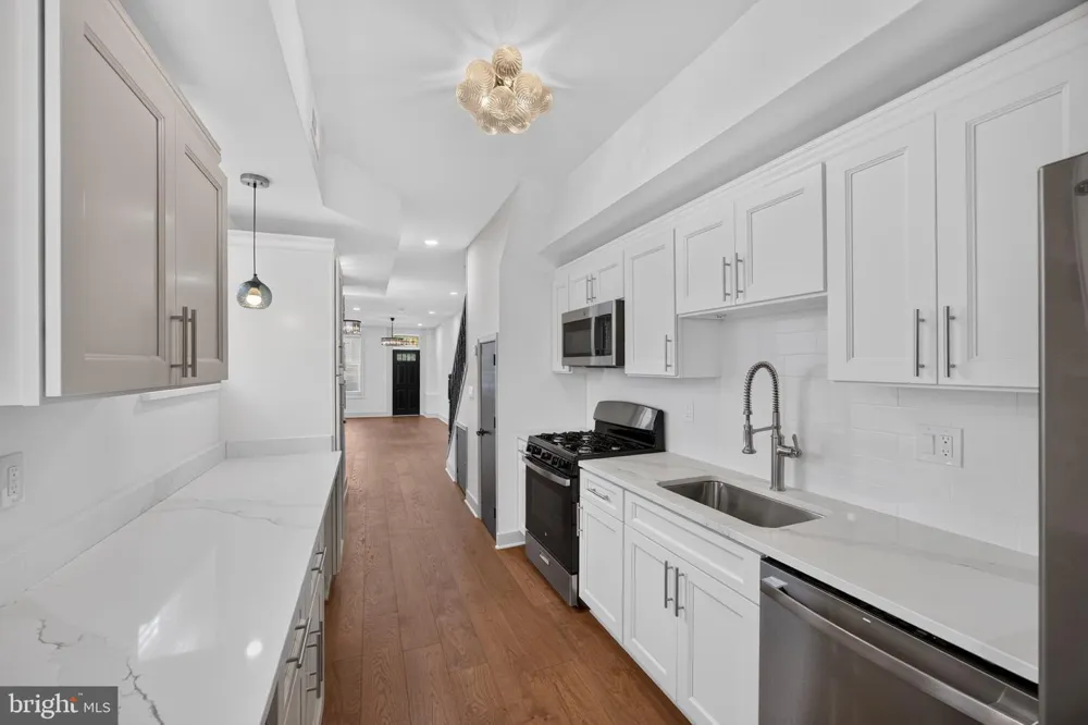 3031 ELLIOTT STREET Baltimore, MD 21224