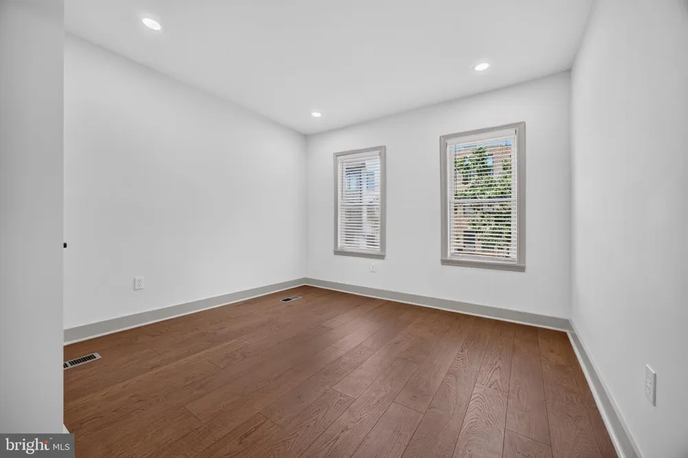 3031 ELLIOTT STREET Baltimore, MD 21224