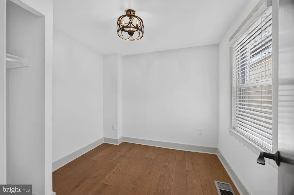3031 ELLIOTT STREET Baltimore, MD 21224
