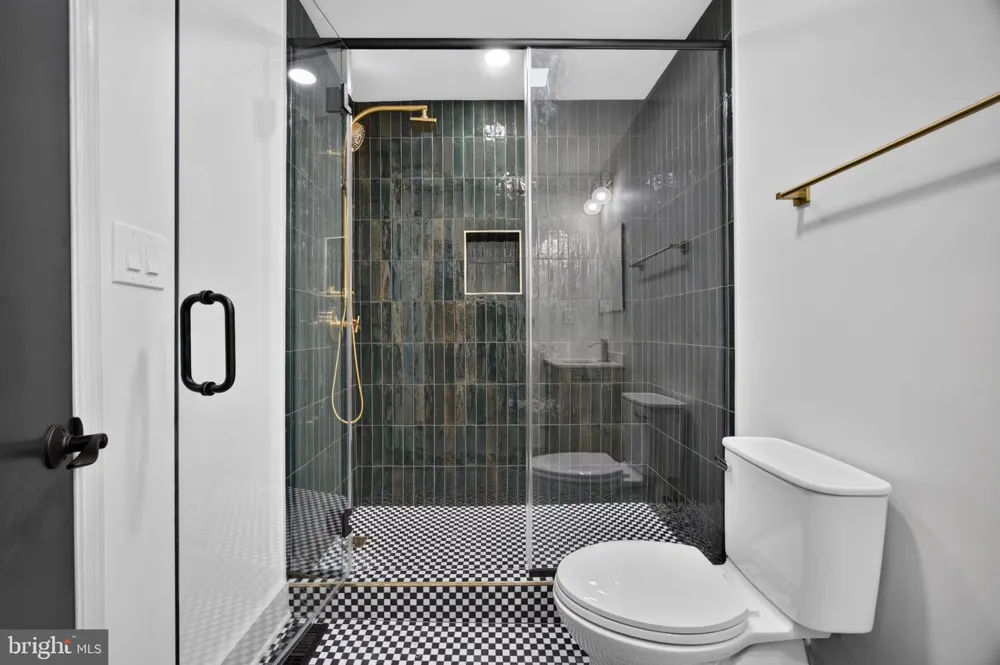 3031 ELLIOTT STREET Baltimore, MD 21224