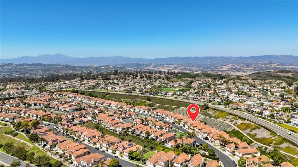 53 Finca San Clemente, CA 92672