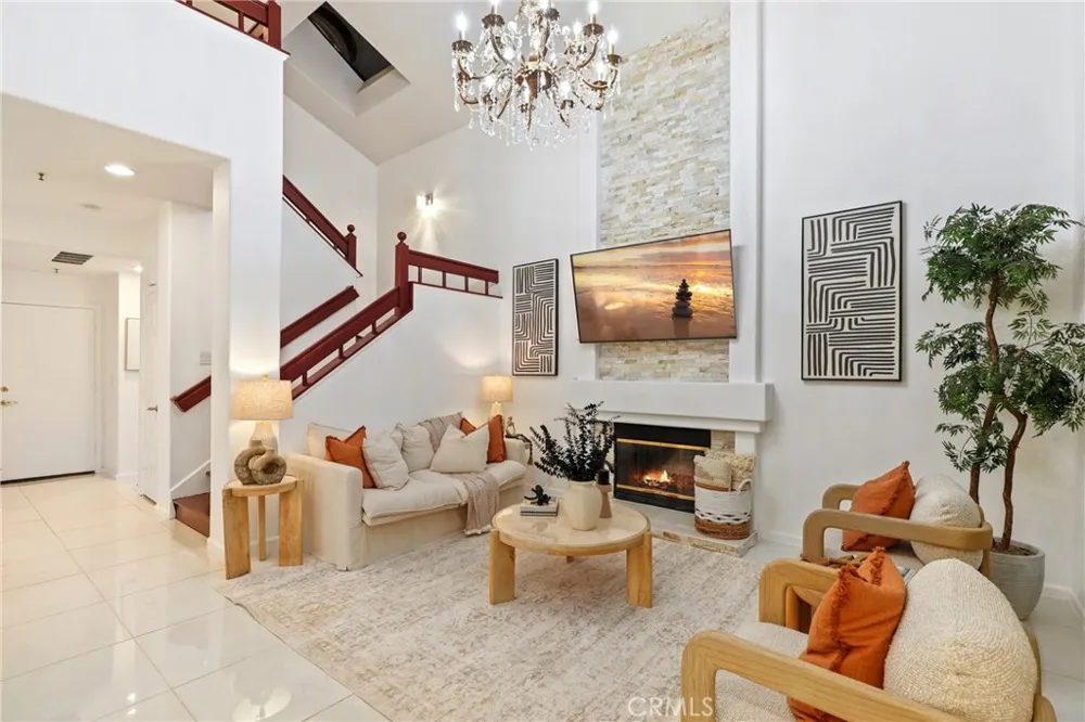 53 Finca San Clemente, CA 92672