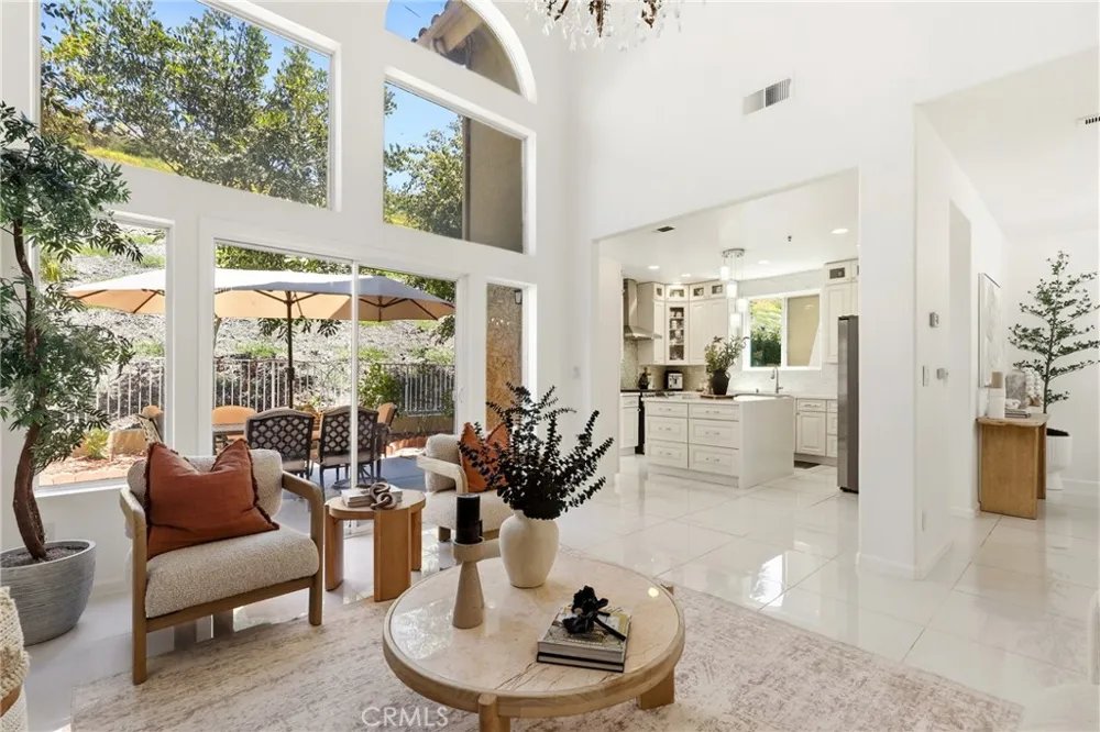 53 Finca San Clemente, CA 92672