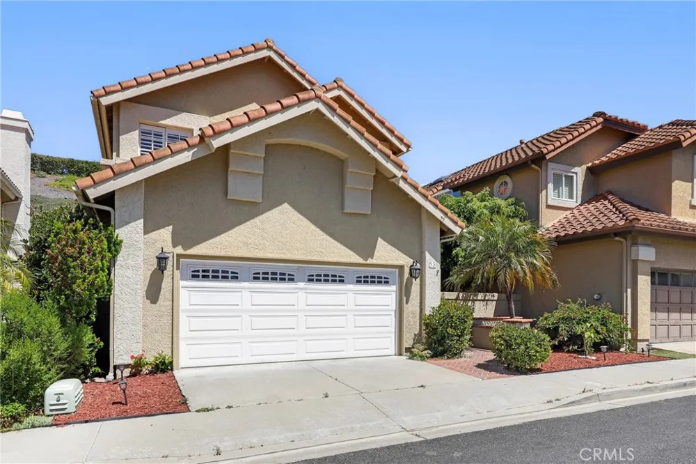 53 Finca San Clemente, CA 92672