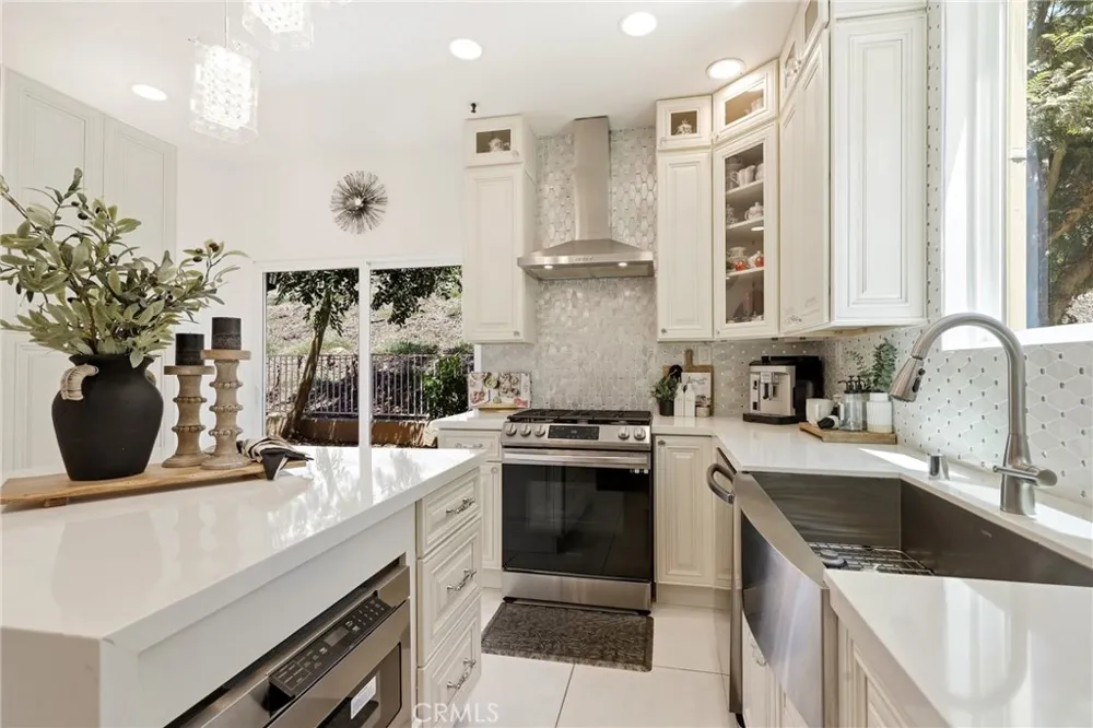 53 Finca San Clemente, CA 92672