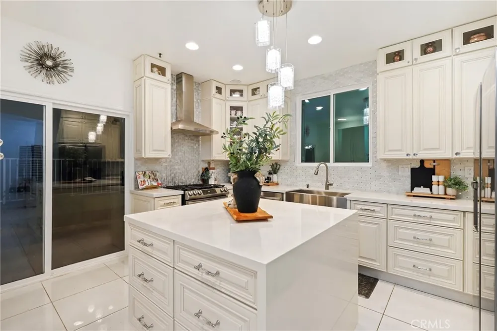 53 Finca San Clemente, CA 92672