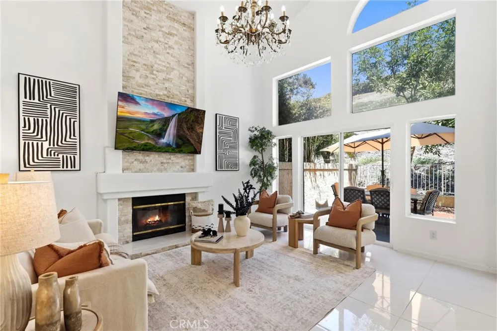53 Finca San Clemente, CA 92672