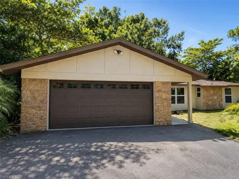 4980 Coral Wood Drive