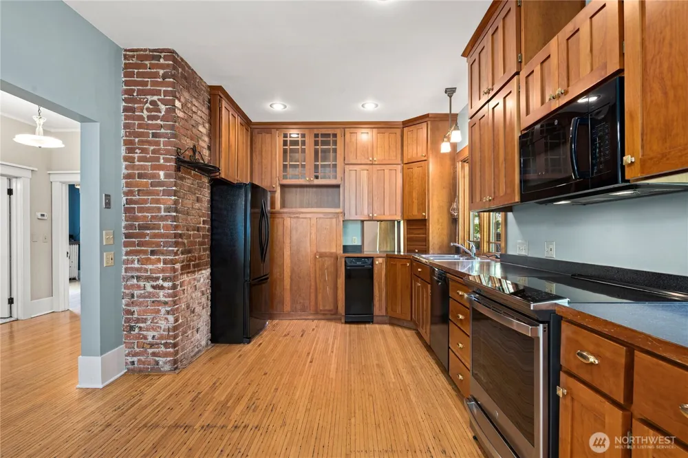 917 E 20th Avenue Spokane, WA 99203