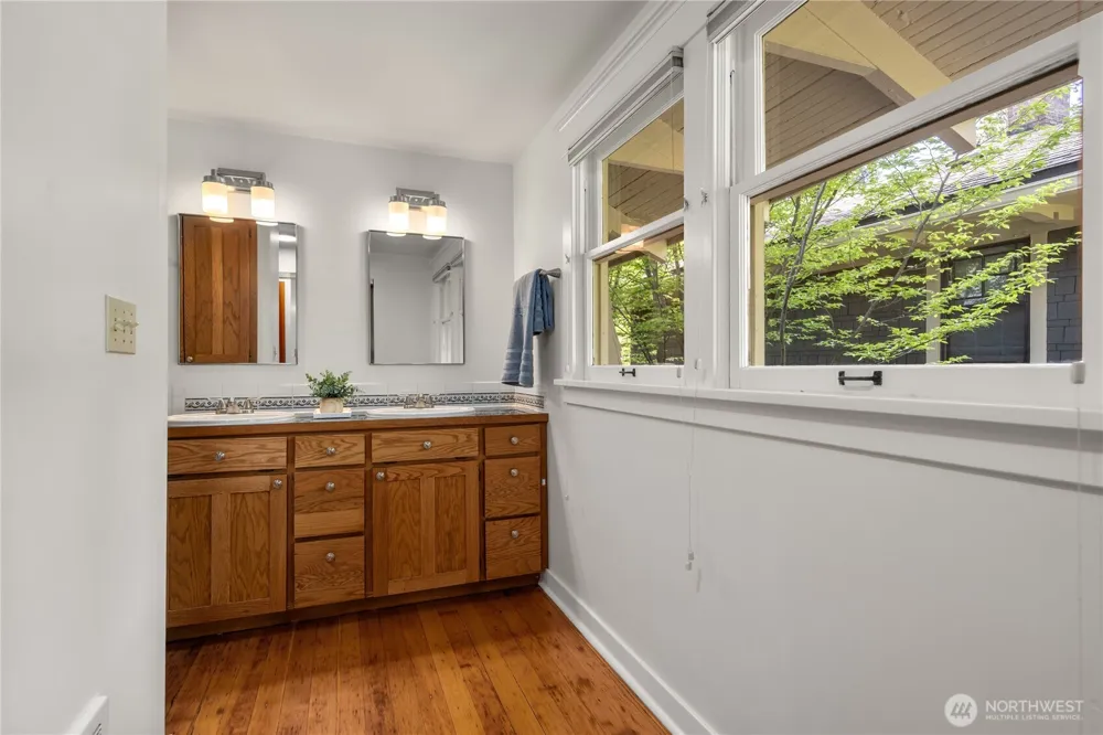 917 E 20th Avenue Spokane, WA 99203