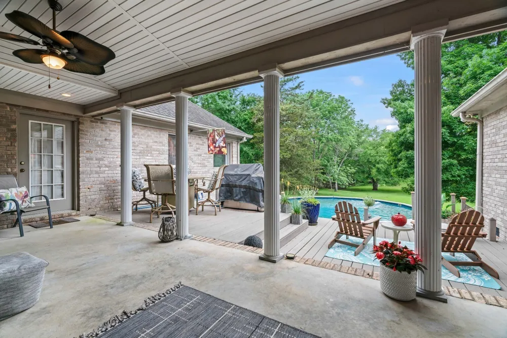 5544 S New Hope Rd Hermitage, TN 37076