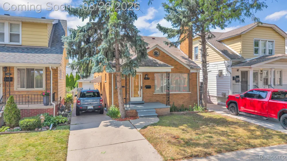 5937 Orchard Avenue Dearborn City, MI 48126