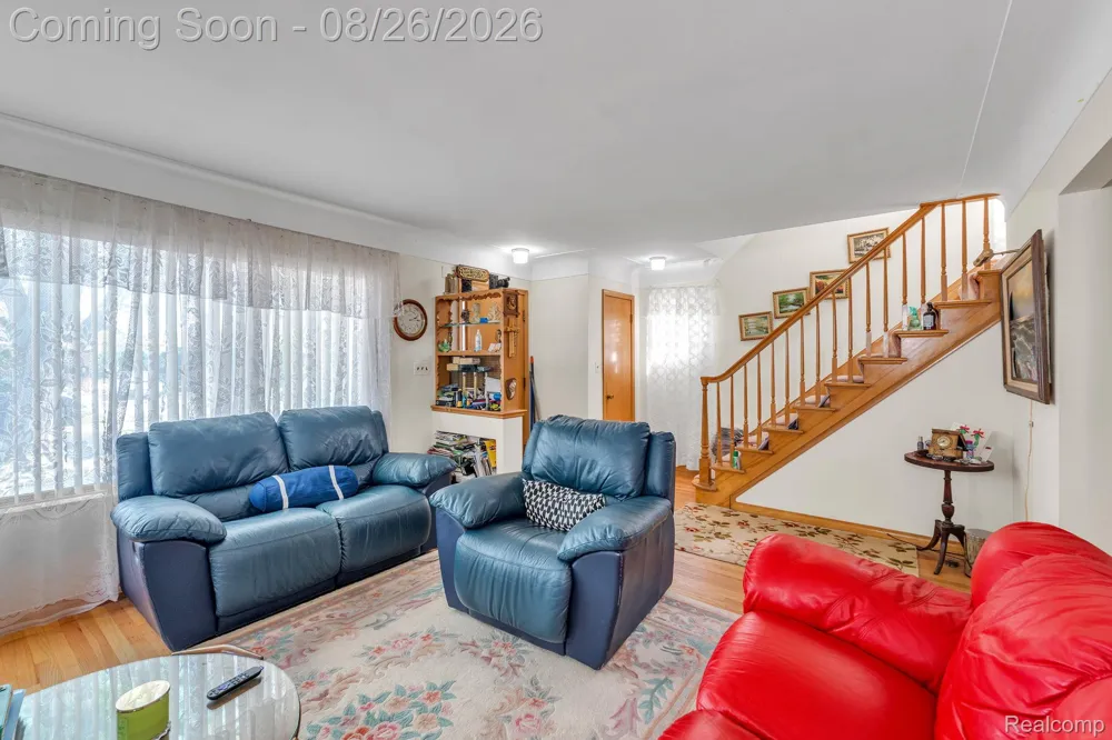 5937 Orchard Avenue Dearborn City, MI 48126
