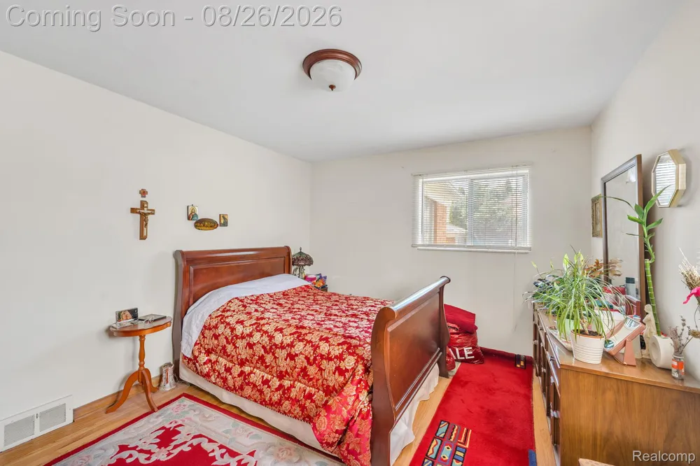 5937 Orchard Avenue Dearborn City, MI 48126