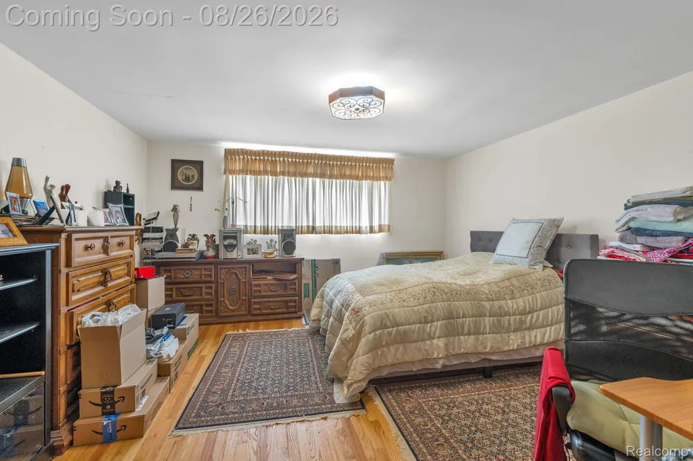 5937 Orchard Avenue Dearborn City, MI 48126