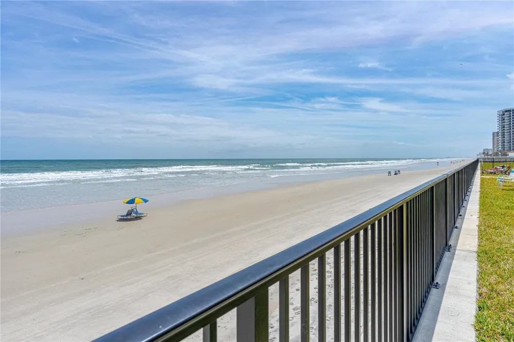 2301 S ATLANTIC AVENUE #120 Daytona Beach Shores, FL 32118