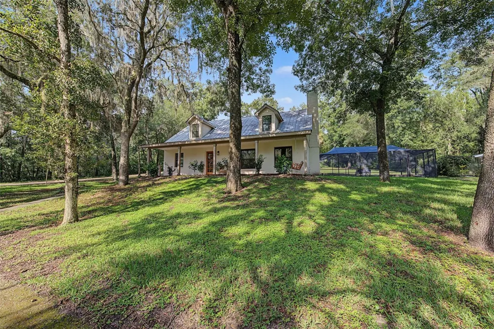 4229 BESSEMER ROAD Brooksville, FL 34602