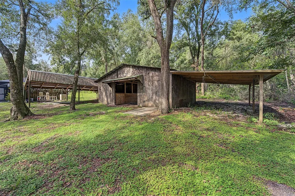 4229 BESSEMER ROAD Brooksville, FL 34602