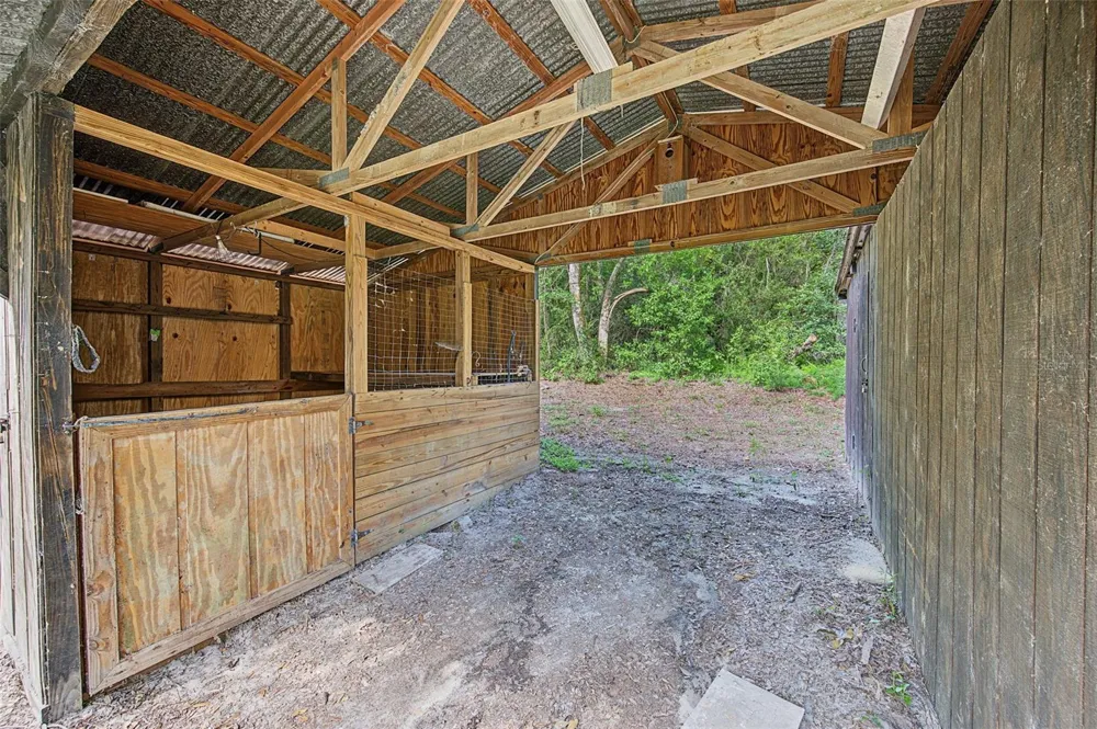 4229 BESSEMER ROAD Brooksville, FL 34602