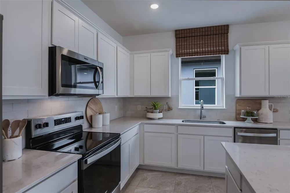 11124 SYCAMORE GLEN LOOP Thonotosassa, FL 33592