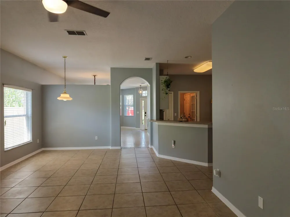 8251 NEWBURY SOUND LN Orlando, FL 32829