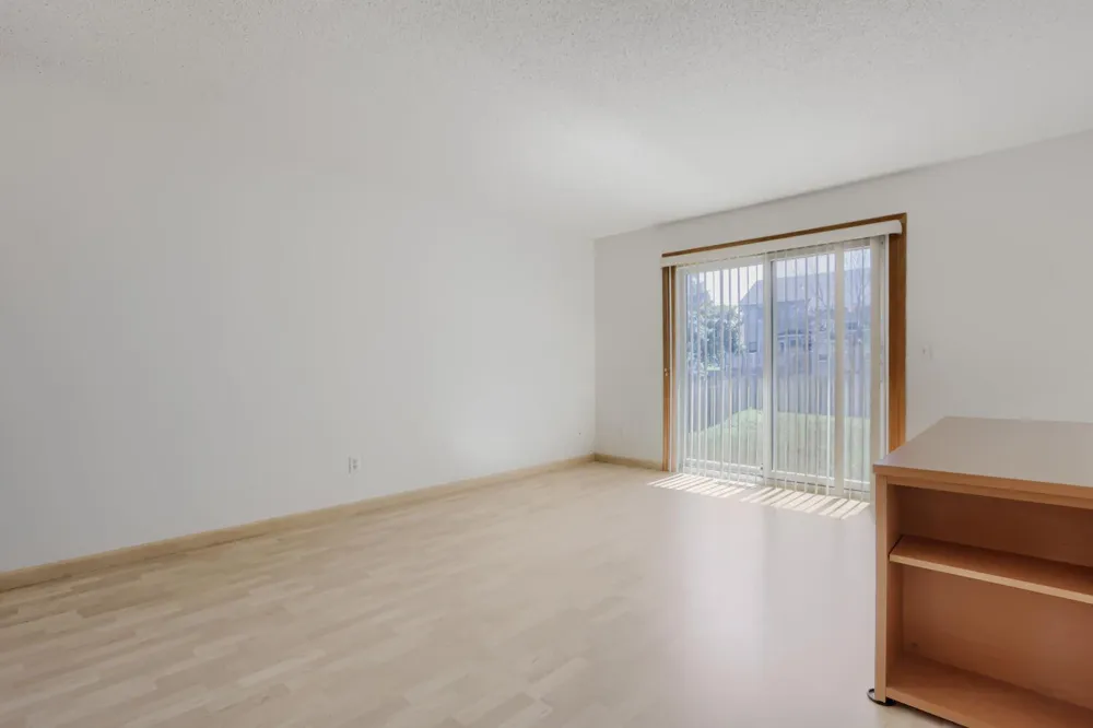 12084 Butternut Street NW Coon Rapids, MN 55448