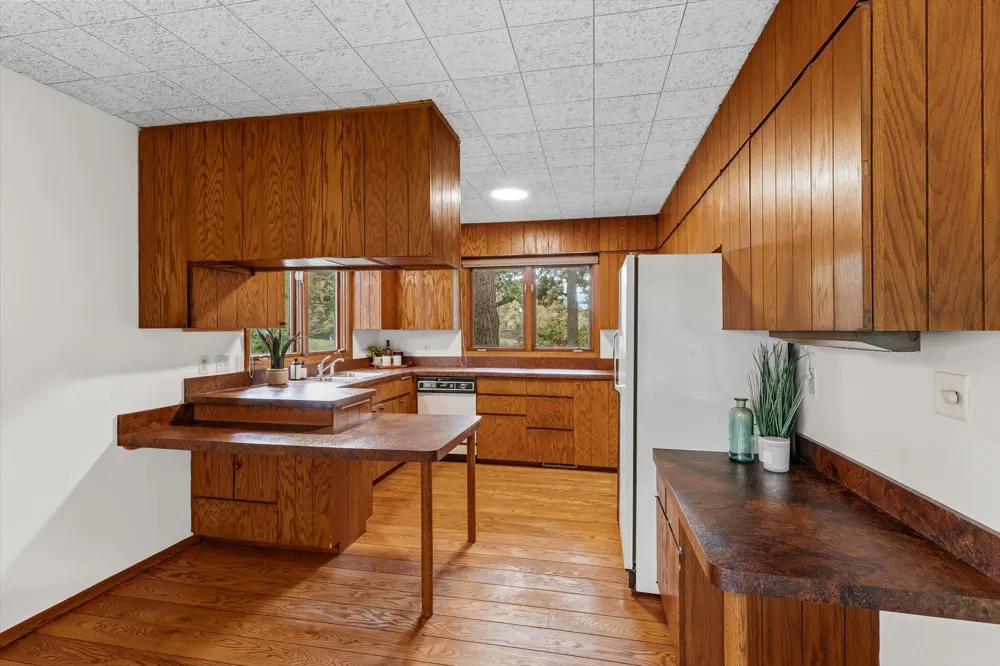 1200 Hallam Avenue Mahtomedi, MN 55115