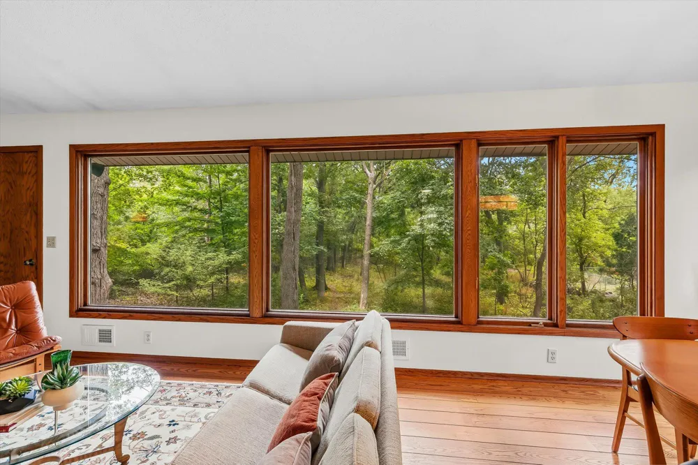 1200 Hallam Avenue Mahtomedi, MN 55115