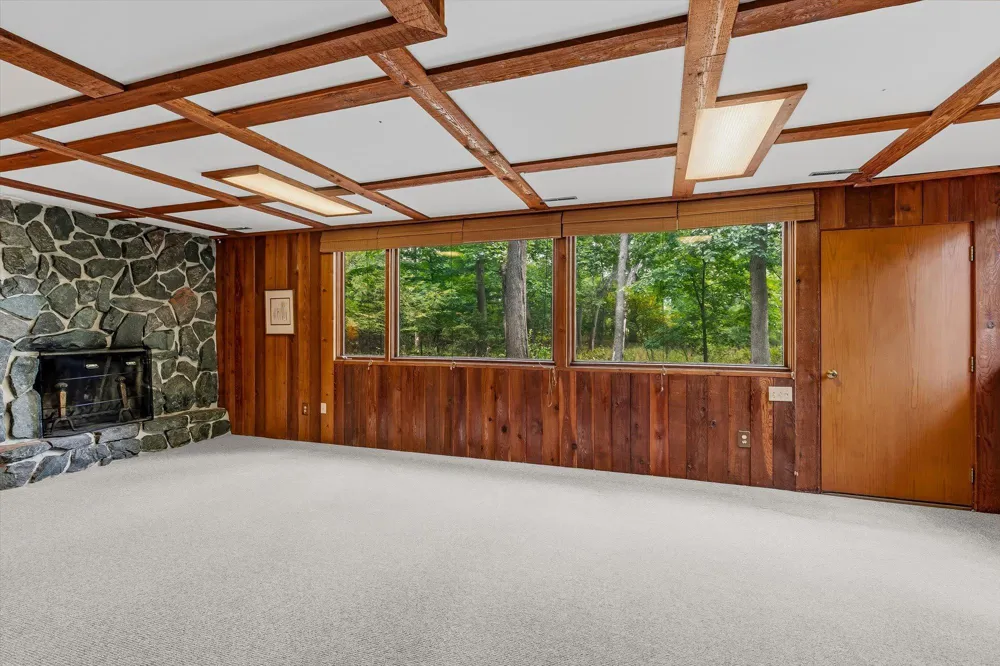 1200 Hallam Avenue Mahtomedi, MN 55115