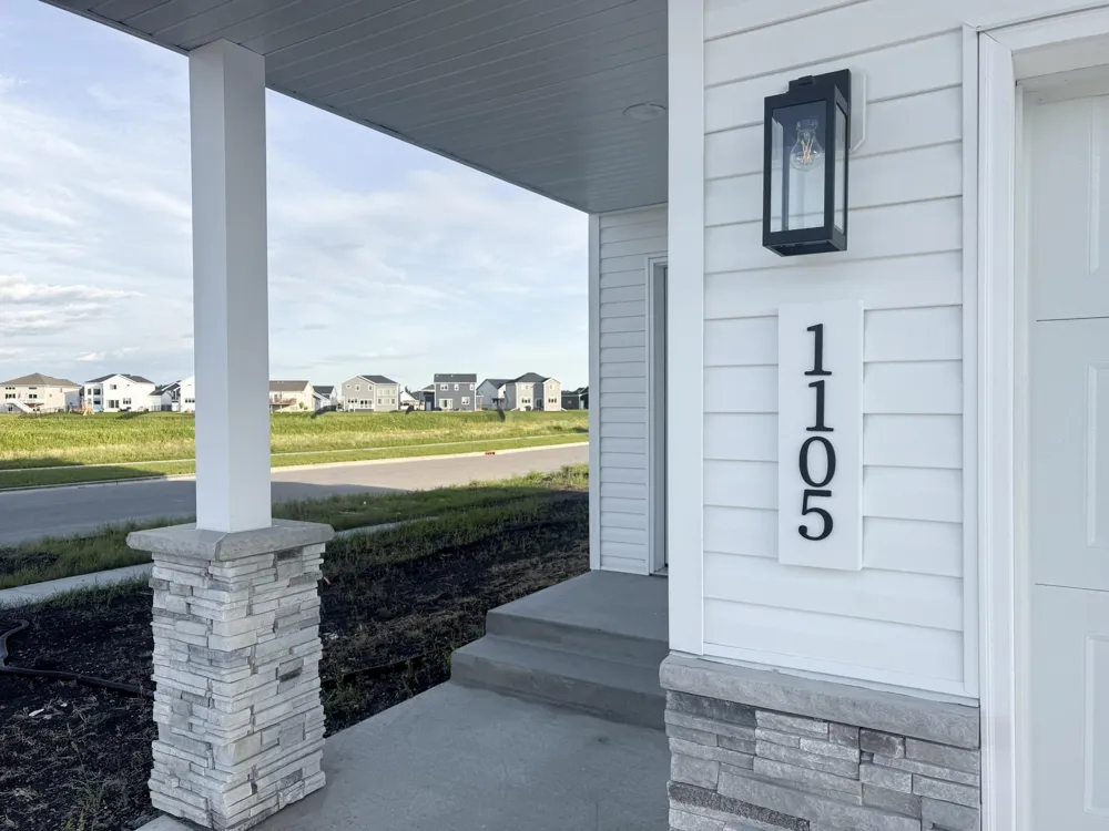 1105 Jill Drive W West Fargo, ND 58078