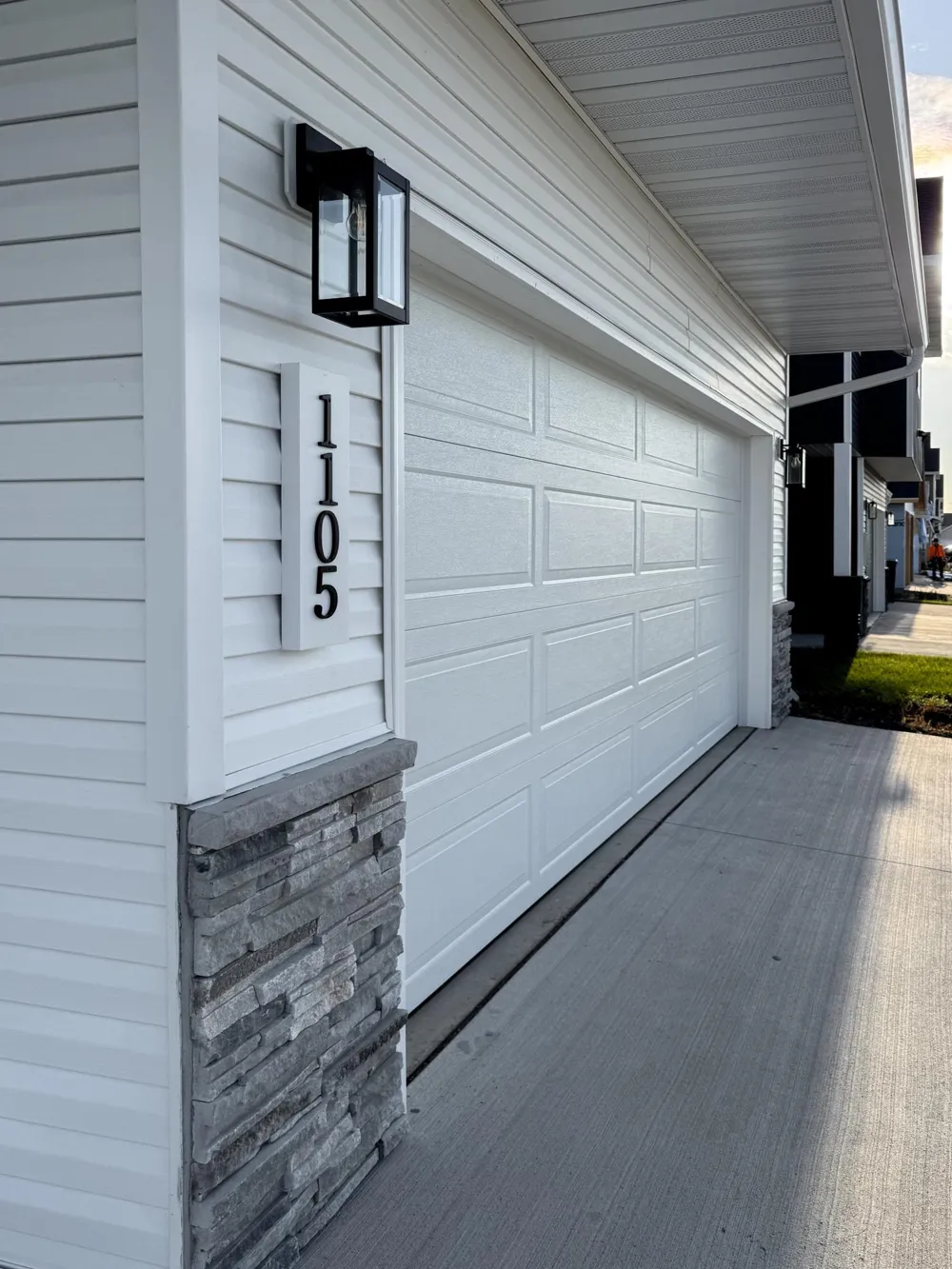 1105 Jill Drive W West Fargo, ND 58078