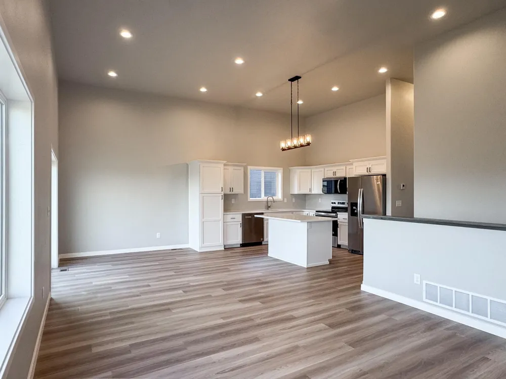 1105 Jill Drive W West Fargo, ND 58078