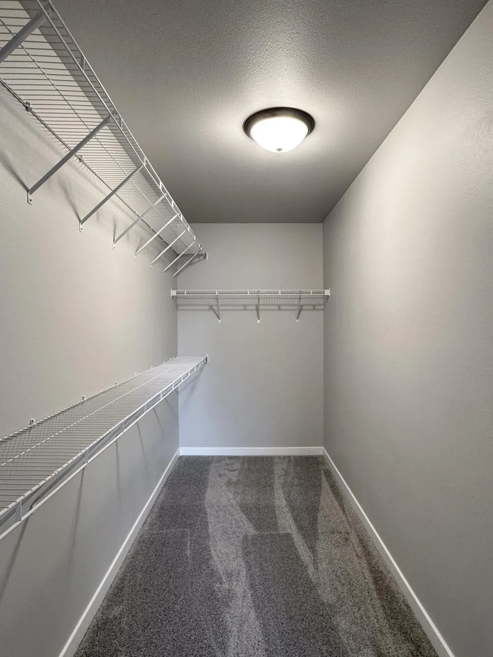 1105 Jill Drive W West Fargo, ND 58078