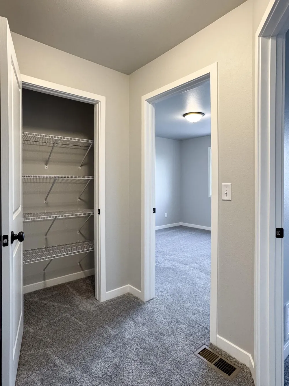 1105 Jill Drive W West Fargo, ND 58078