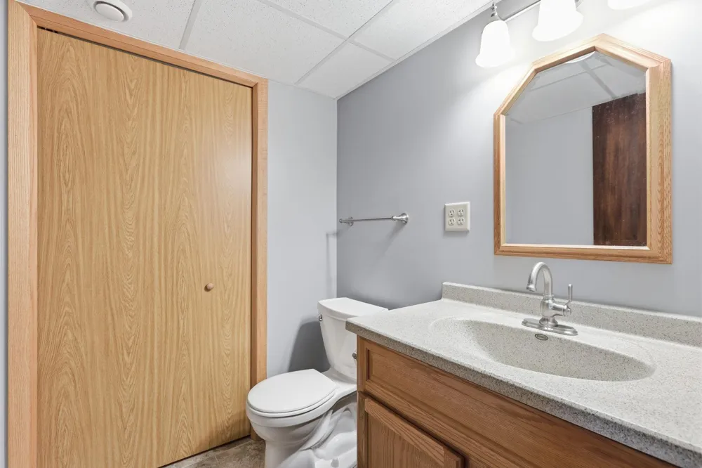 10828 Butternut Street NW Coon Rapids, MN 55448