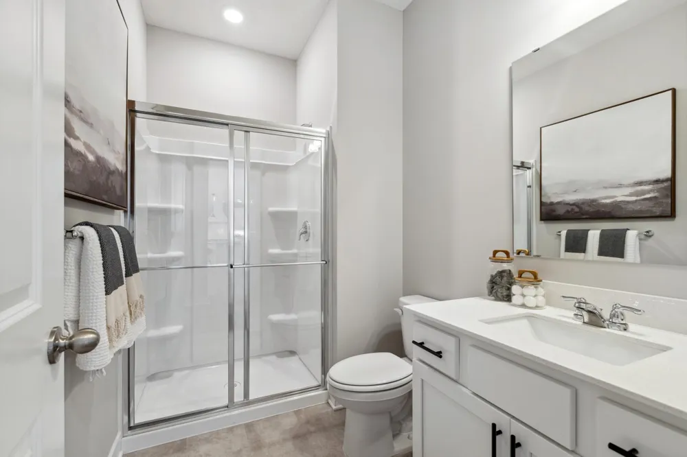 4901 Blake Way Woodbury, MN 55129