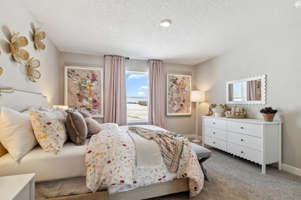 4901 Blake Way Woodbury, MN 55129