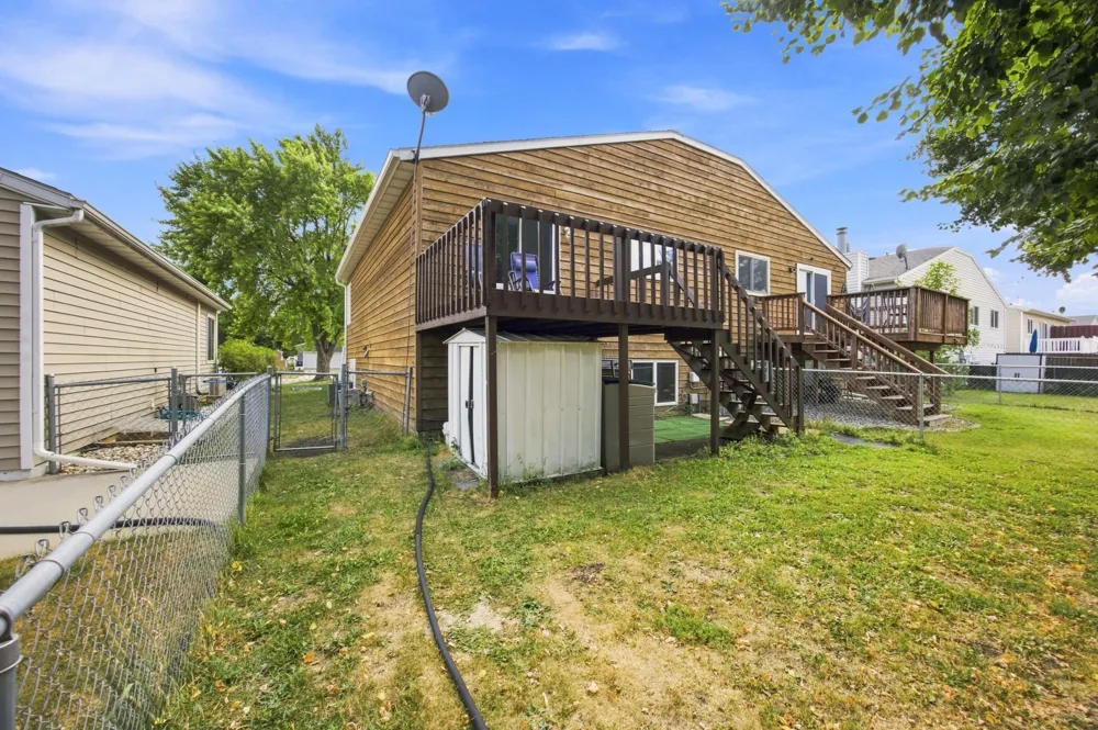 1513 28th Avenue S Fargo, ND 58103